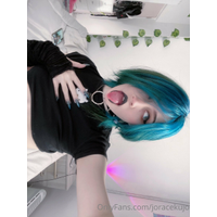 07e43b24-3a56-44a3-b3c4-3a5646d8b6f6-uxkMjQzC.jpg