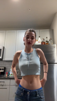2022-12-30_-lovehappydays_7183147655453887786-1hZpptU1.mp4