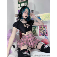 4f393c9b-ce91-4fbd-b3b2-f56d322433d4-AwhtzxWU.jpg