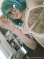 4trJ6pBDjMK-iY20s3eB.mov