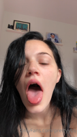5f4fd0ec1676f79772711_source-KUNegEFx.mp4