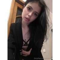 960x1280_8f6f79cdc4dc37247f5ff08857b01e93-F2KF1S3a.jpeg