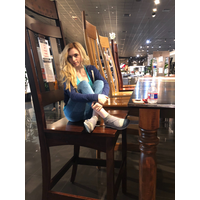 Amouranth-1004132683872694273-20180605_184742-img1-RAvxxbHj-0sZJJ05Z-45DzIjB3.png