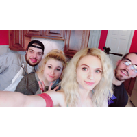 Amouranth-1011995759011680256-20180627_113245-img1-zTxvMgE6-ZwbckWVv-UGSS4J4Z.jpg