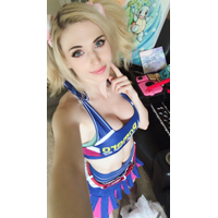 Amouranth-1016066618399522816-20180708_170854-img1-kSYdT29u-Lc6dIQKd-blmxdaVb.png