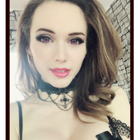 Amouranth-1087069652025528321-20190120_142936-img1-ggiocjX2-bJrbOP5v-F4YKjXbn.png