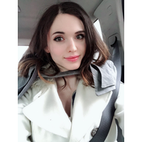 Amouranth-982355436836999168-20180406_163242-img1-V81u4UcK-kfsXDN86-fmgImxsf.png