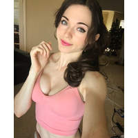 Amouranth-984971682308919296-20180413_214843-img1-idMiCSOj-uP7uX4q0-oZK7v62i.png