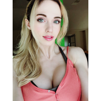 Amouranth-992284947057553408-20180504_020901-img1-Ol8GLdXS-VFcx5EIC-61R7MSdj.png