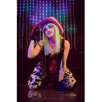 Cowgirl_Rebecca_0033-XhNnjK16.jpg