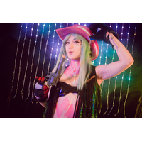 Cowgirl_Rebecca_0051-CAleNZAy.jpg