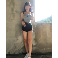Ins-4-18-89_262-Yy0OT9pH.jpg