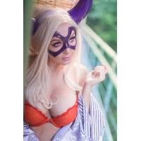 JessicaNigri_1533x2299_0199B1B9-23DD-7652-B3B8-7F4BF506A6C3-xiRe4Wjb.jpg