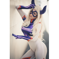 JessicaNigri_2752x4128_0199B1B9-23DD-7652-B3B8-7FD8760F8ECB-Zbi6fgEO.jpg
