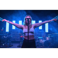 Tove+Lo+Elvis+Duran+End+Summer+Bash+EmbqdcPAz5Jl-LJ2180wN.jpg