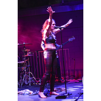 Tove+Lo+Island+Records+Presents+Island+Life+5zsXe52vBnll-0E3ybEw4.jpg