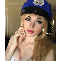 amouranth_34900560_2077092119172941_1253498175411453952_n-h60K4UKg-uFBF7nfi-NBMt4686.png