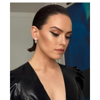 daisy-ridley-young-woman-and-the-sea-london-premiere-2024-05-29-16-ONnX7SOE.jpg