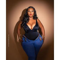 yvonnedelali_model-20240928-0013-TBOsEz9b.jpg